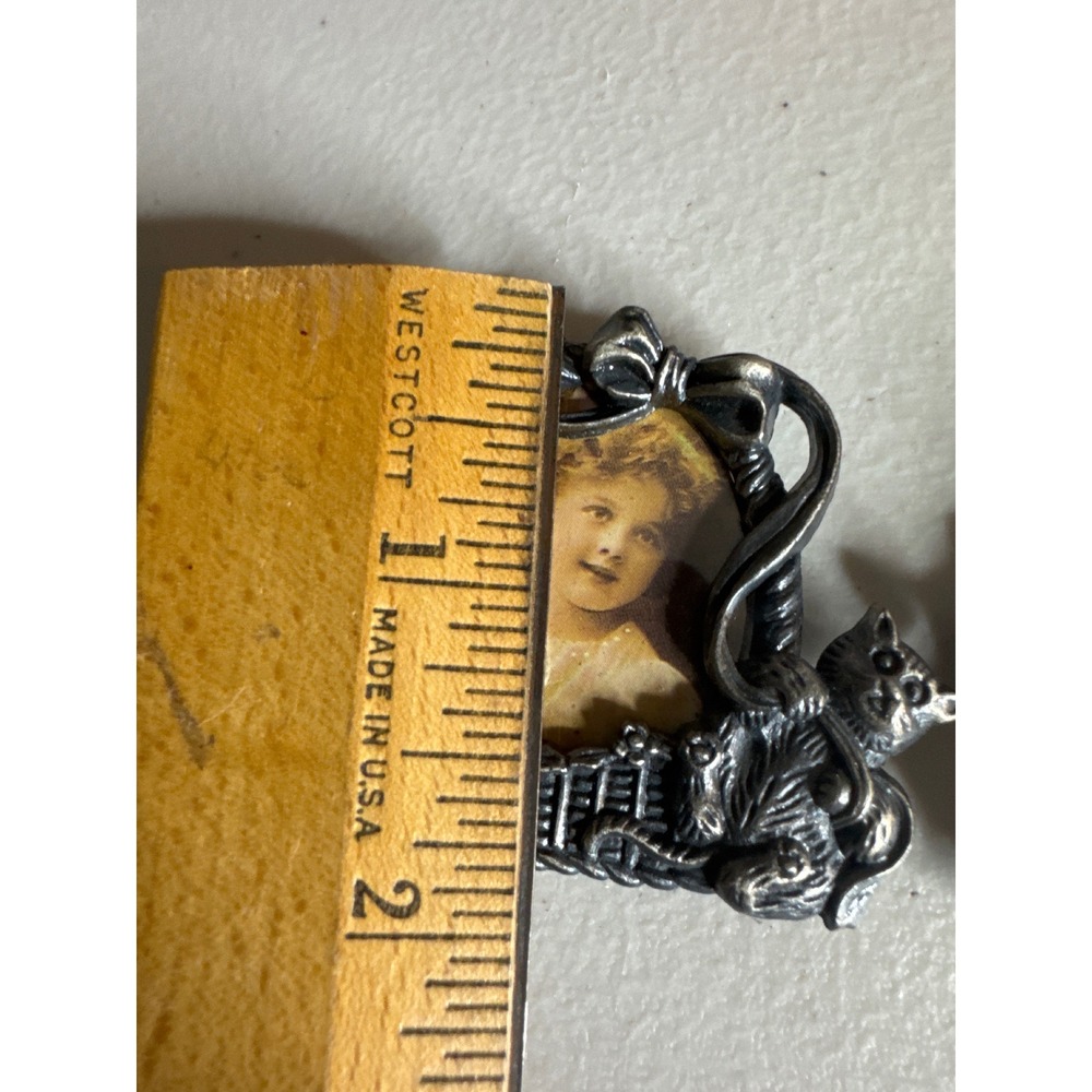 Vintage Miniature Cat Kitten Metal Picture Frames Set of 2 Pewter Tone Ornate - Picture 5 of 8